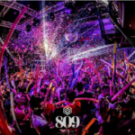 Photo de la boite de nuit du 809 social club discothèque avec Passnight