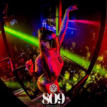 Photo de la boite de nuit du 809 social club discothèque avec Passnight