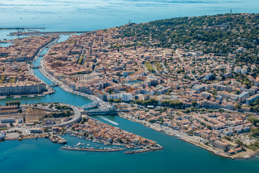 Boite de nuit Sete